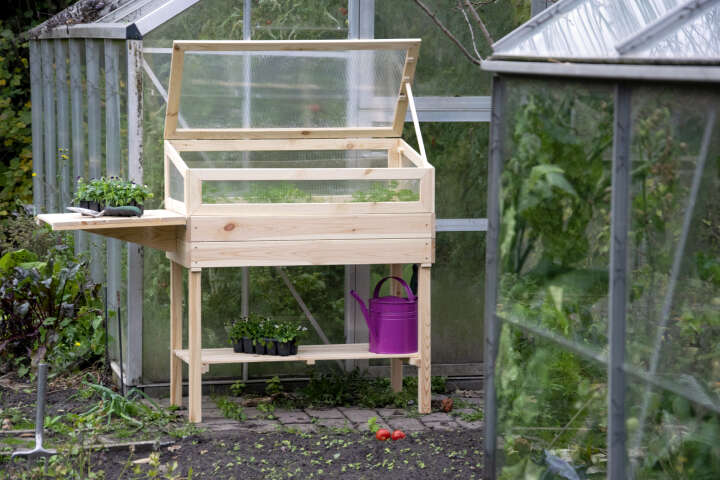 dobar Erhöhtes Frühbeet mit Tisch & Haken
